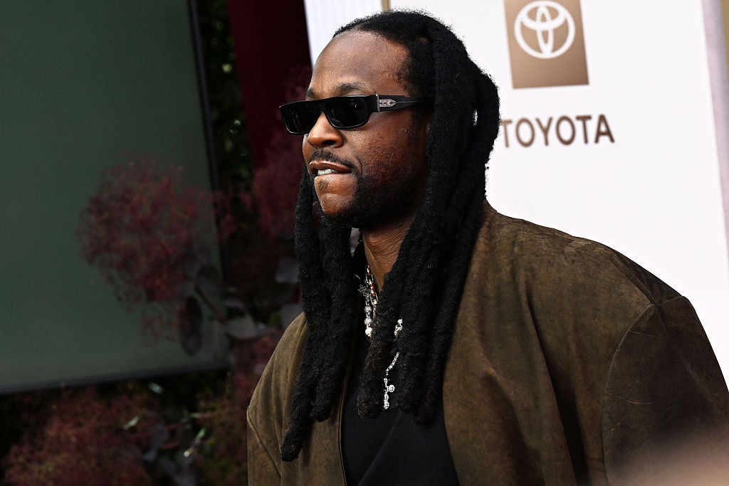 Power98FM's tweet card. 2 Chainz has always had a way with words. Now, instead of verses and hooks, he’s putting his story into a book. On Sept. 4, he announced his upcoming memoir…