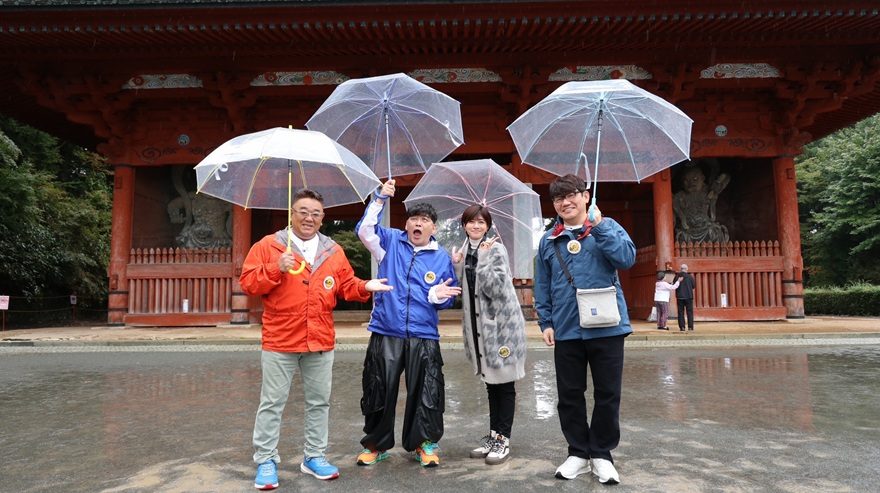 post_tvasahi's tweet card. 本日11月24日（月）の『帰れマンデー見っけ隊!!』では、「世界遺産・高野山完全制覇SP」を放送。標高800mの山上盆地に117もの寺院が密集する弘法大師空海が開いた“天空の宗教都市”高野山を舞台に、番組MCのタカアンドトシとサンドウィッチマンがそれぞれのル