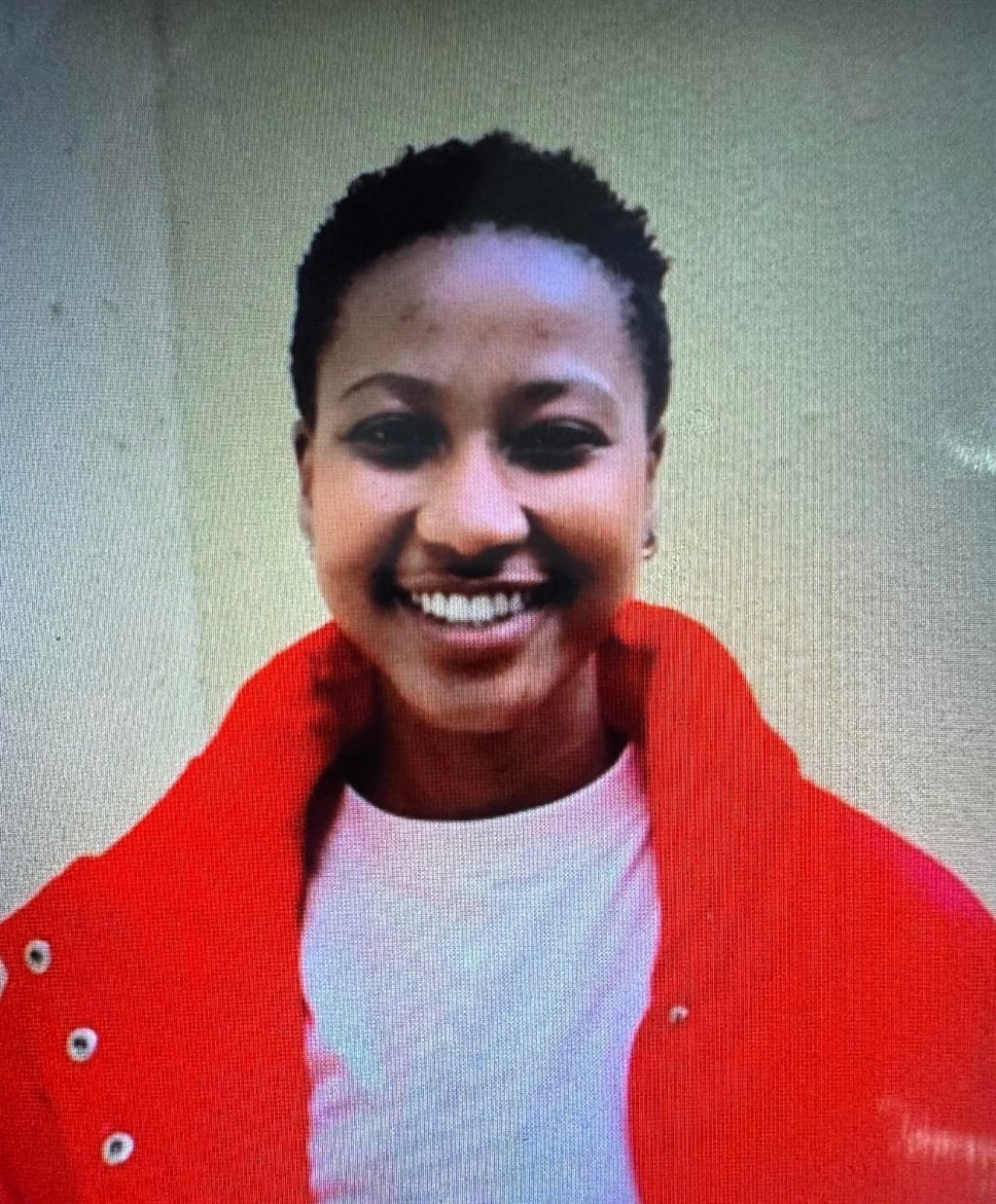 dailysunsa's tweet card. She disappeared last Tuesday, 3 September.