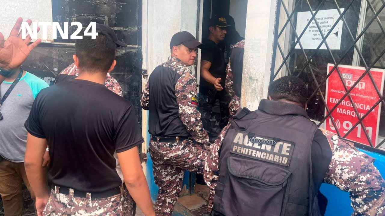 dayumagd's tweet card. "Para entender la violencia en Ecuador hay que voltear la mirada...