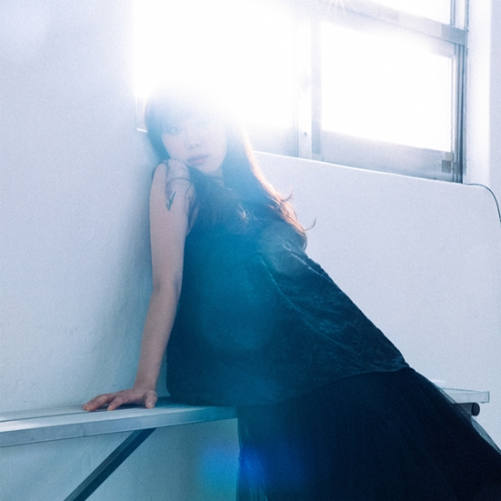 ruby_records's tweet card. 싱어송라이터 우예린, 신곡 ‘마른 꽃들의 노래’로 돌아온다