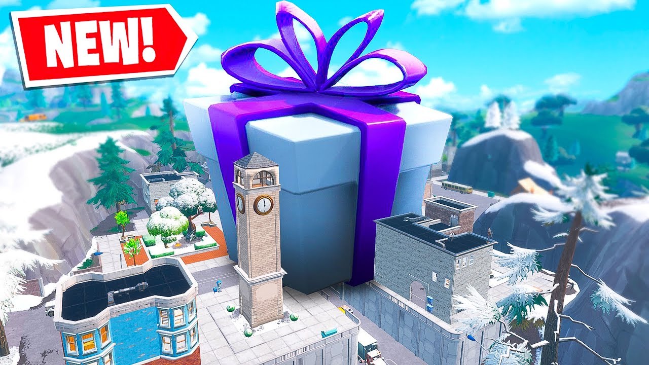 FluoTechnology's tweet card. PACCHI REGALO GIGANTI SU FORTNITE - NUOVO MINI AGGIORNAMENTO