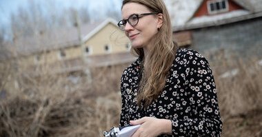 Tweet card summary image