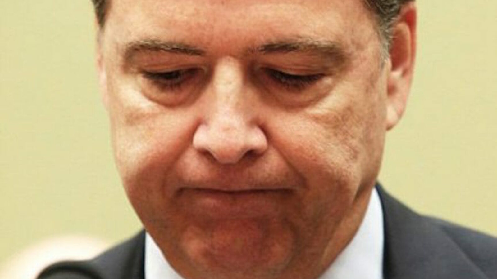 DonaldJTrumpJr's tweet card.           On Wednesday the Senate Homeland Security and Governmental Affairs Committee released a majority staff report titled “The Clinton Scandal And The FBI’s Investigation Of It.” The committee...