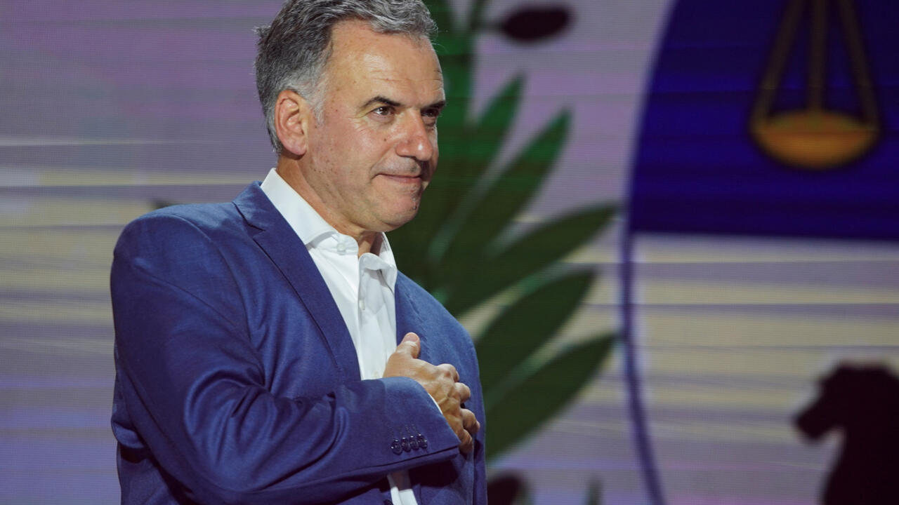 IHEAL_CREDA's tweet card. À l’issue d’un second tour très serré, Yamandú Orsi emporte la présidentielle avec près de 50% des suffrages. L'Uruguay se prépare à connaître une nouvelle alternance politique, mais elle ne devait...