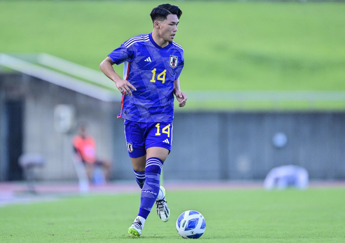 soccer_hihyo's tweet card. 現地１１月２３日に行われたオランダ１部エールディヴィジの第１３節で、フェイエノールトとＮＥＣナイメ…