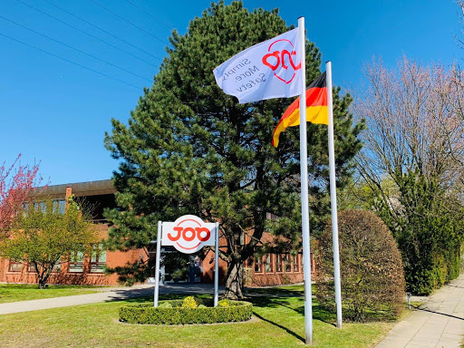 QuartzMatrix's tweet card. Timp de două zile, reprezentanți ai echipei noastre au participat la prima ediție AMFE Partner Days. Evenimentul a fost organizat de compania JOB Group, producător german de soluții de stingere...