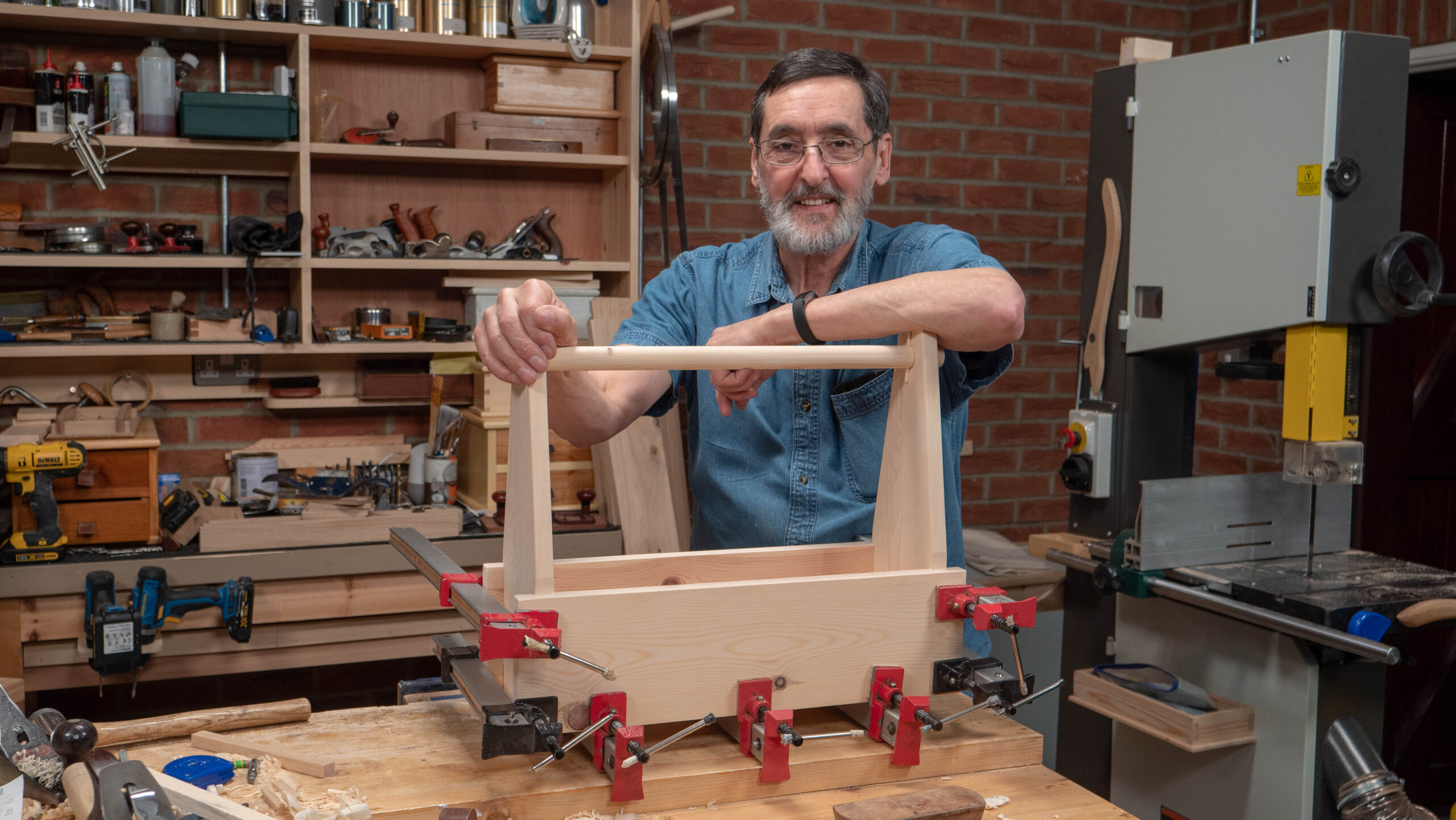 sketchlist's tweet card. Paul’s studio and workshop is the size of a single car garage, this is because we did a survey a few years ago asking what space you work in. Most people came back letting us know it was a double or…