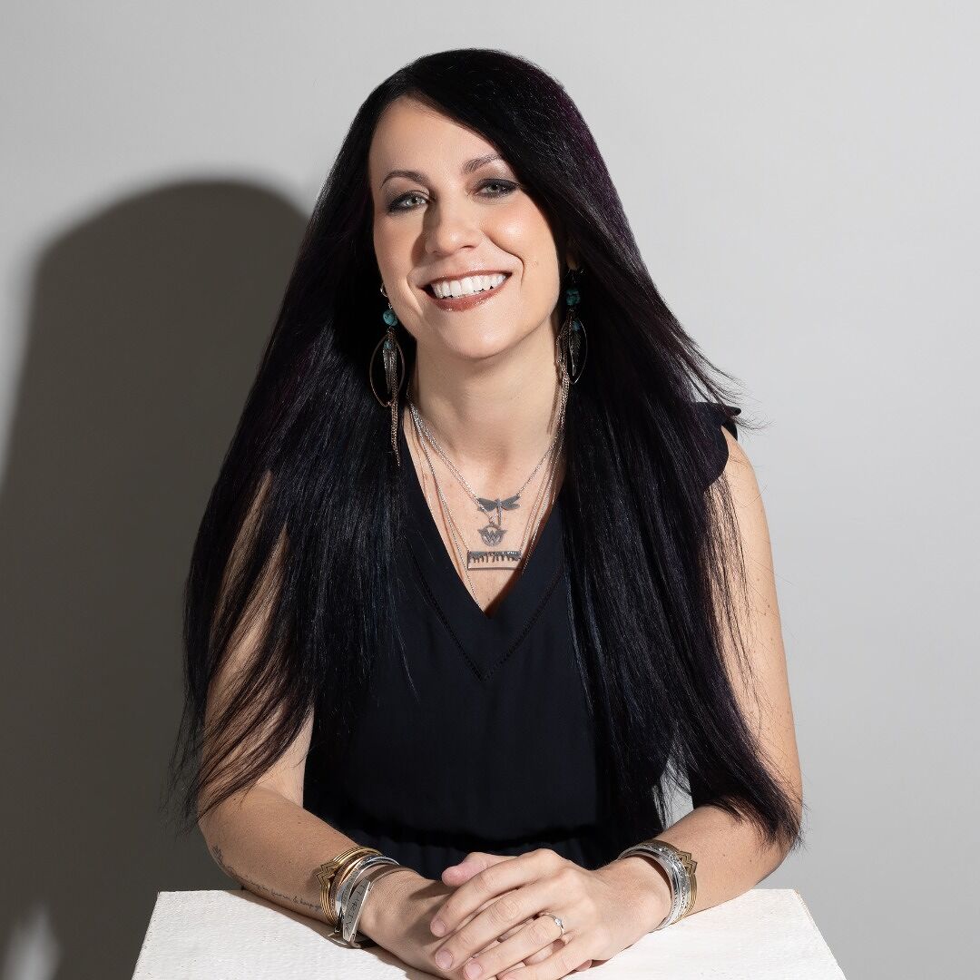 Rdene915's tweet card. Follow Rachelle Dene Poth and explore their bibliography from Amazon's Rachelle Dene Poth Author Page.