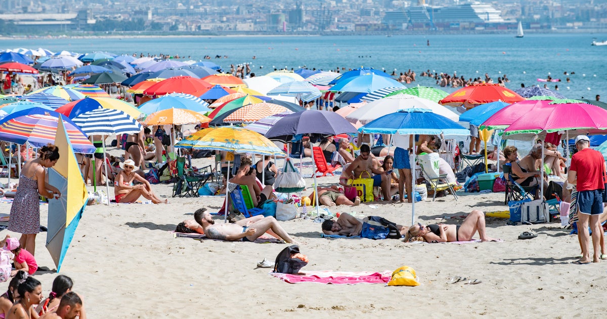 tandfnewsroom's tweet card. Previously, the record temperature for the continent was 118.4°F, recorded in Athens and Elefsina, Greece, on July 10, 1977.