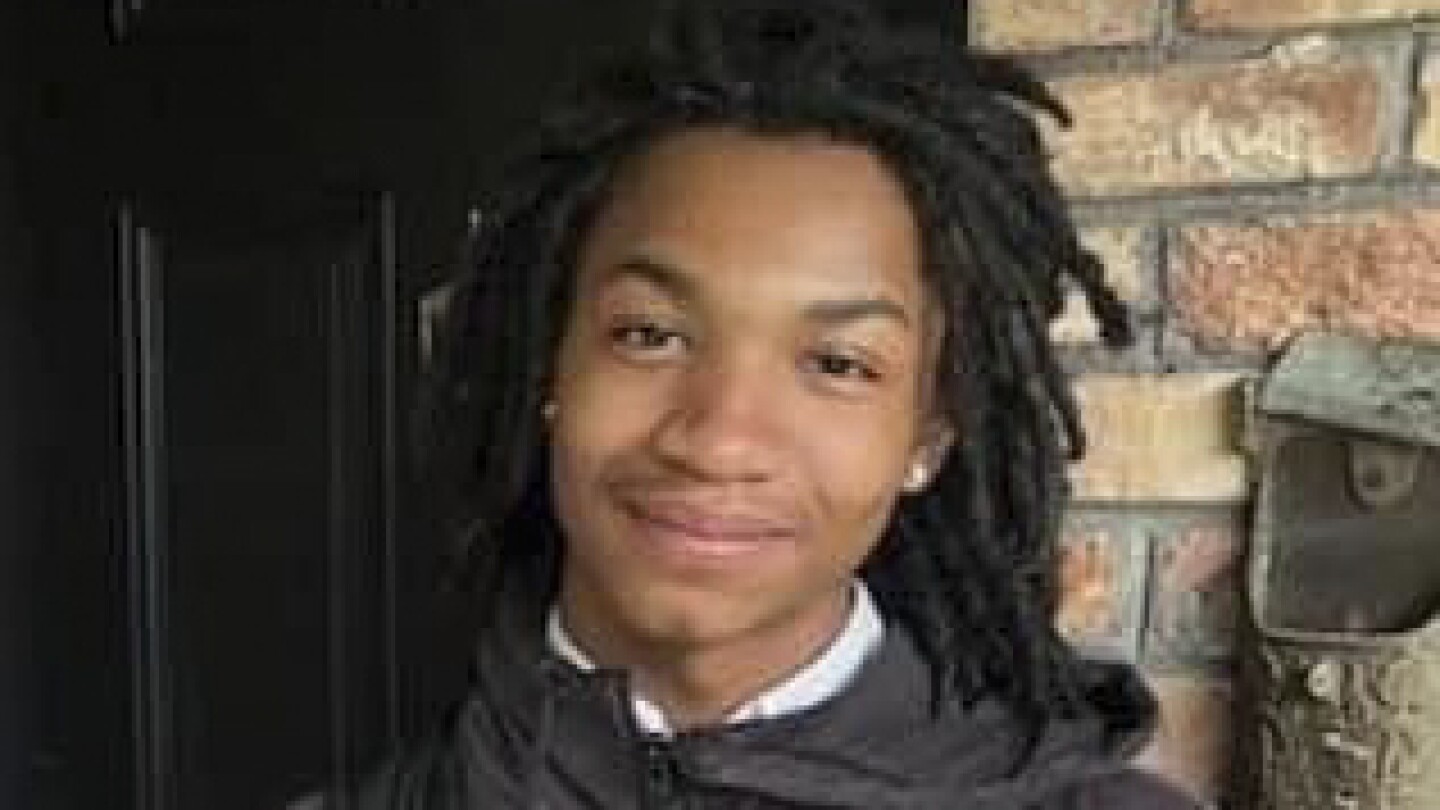 AP's tweet card. MONTGOMERY, Ala. (AP) — The mother of a 16-year-old who was shot by SWAT police during a no-knock, predawn raid in Alabama, filed a wrongful death lawsuit against the police officers involved and the...