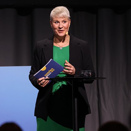 Tweet card summary image