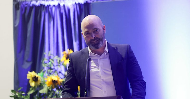 Tweet card summary image