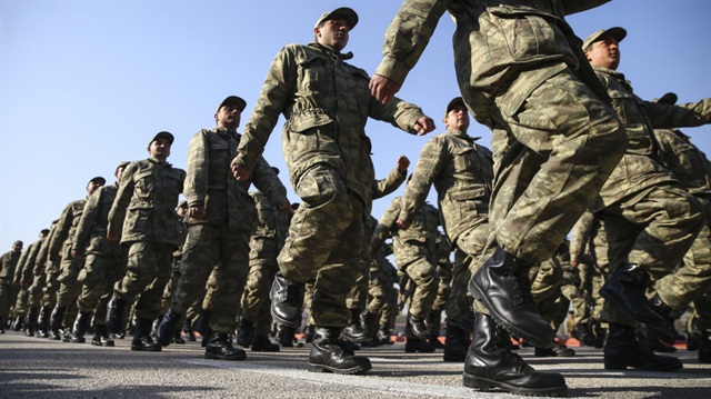 yenisafak's tweet card. Cumhurbaşkanı Recep Tayyip Erdoğan’ın kuracağı ilk cumhurbaşkanlığı kabinesinin ilk görevi, bedelli askerlik bekleyenlere müjde vermek olacak. Bedelli askerlik çalışmaları 65. Hükümet tarafından...