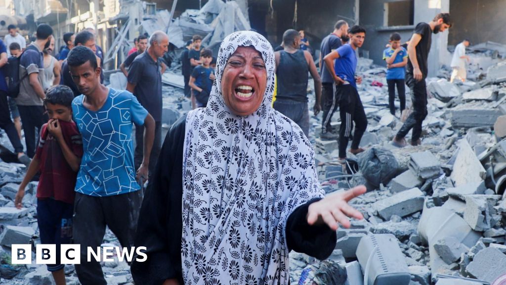 BBCNews's tweet card. The panel finds that four of the five genocidal acts defined under international law have been carried out against Palestinians during the war.