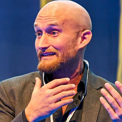 Tweet card summary image