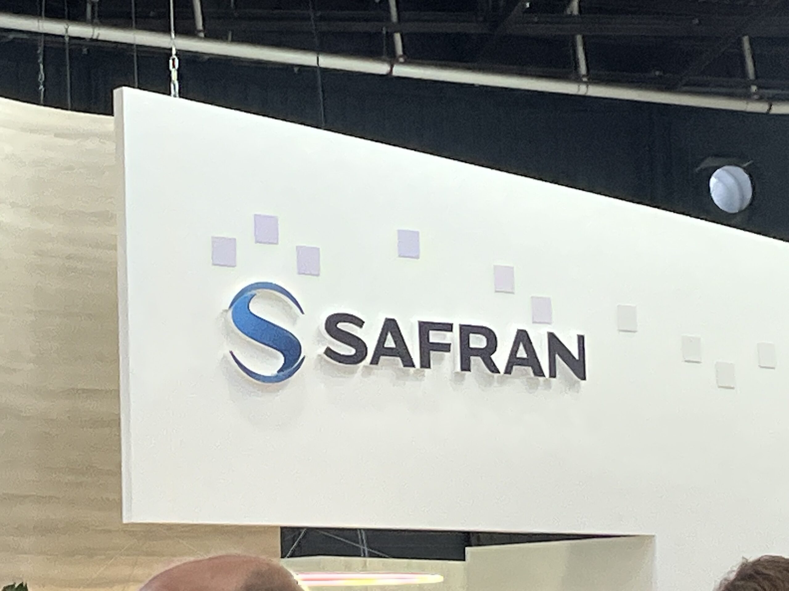 hkernane's tweet card. Safran.AI et le Technology Innovation Institute scellent une alliance pour développer des plateformes de renseignement géospatial