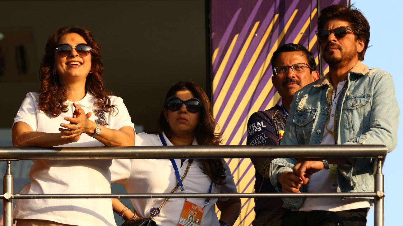 gunjeet_singh's tweet card. The Glazer family, owners of Manchester United, are also set to make their first foray into cricket