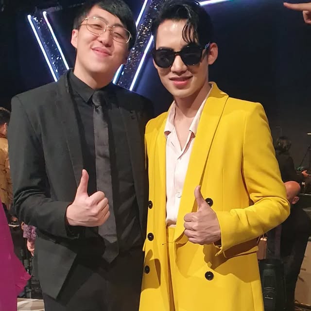 calebkoa's tweet card. Caleb Koa (@calebkoa) • Instagram photos and videos