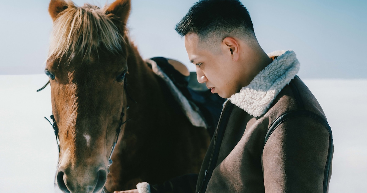 natalie_mu's tweet card. JJJが昨日4月13日に死去したことが発表された。35歳だった。