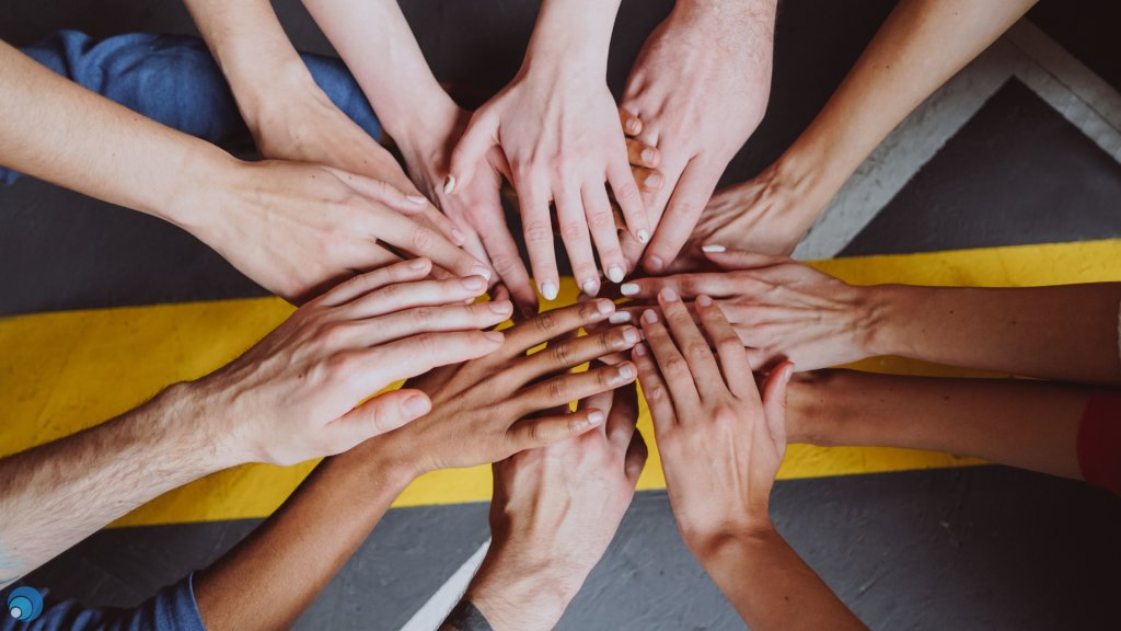 contextconsult's tweet card. Collaboration and cooperation are the foundation of successful teams, but achieving them can often feel elusive. The Prosocial approach offers a cutting-edge, evidence-based framework that integrates...