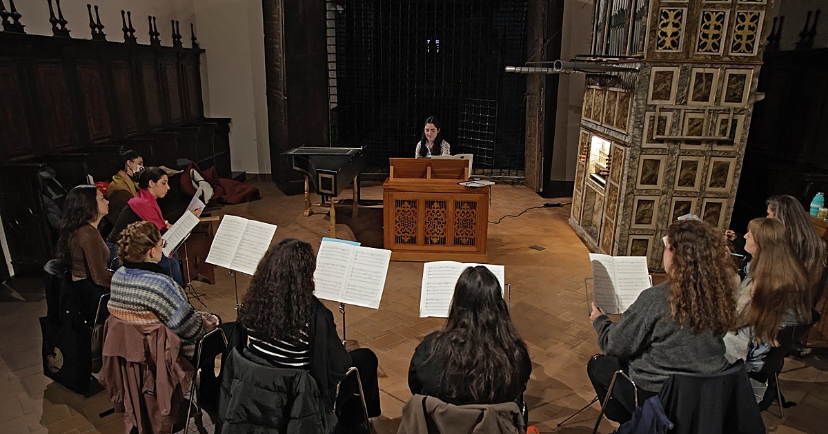 MartaCarrasco4's tweet card. Espacio Turina acoge este próximo viernes 28 de noviembre un concierto con la música perdida del convento