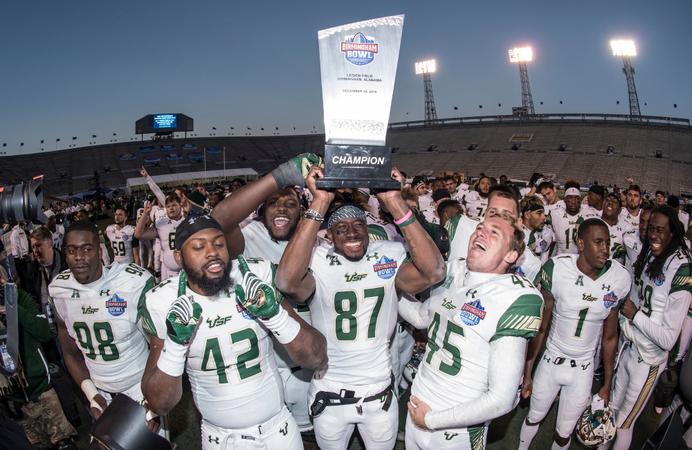 USFAthletics's tweet card. Notable events and observations from USF's bowl history.