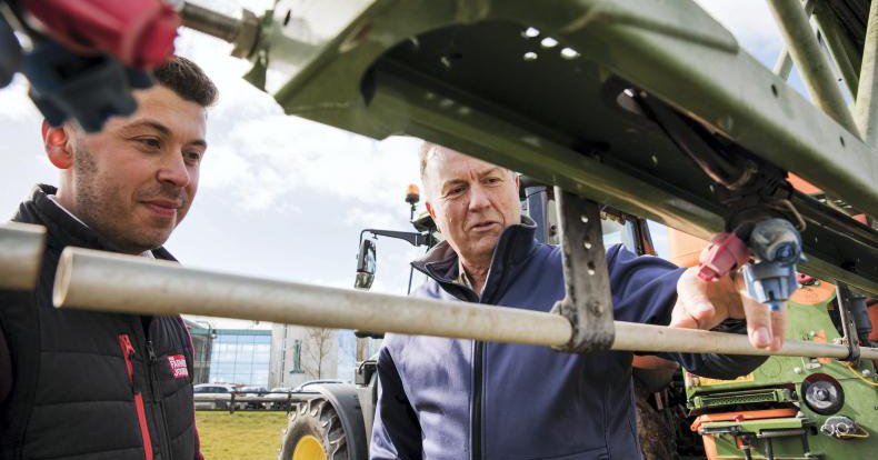 Tweet card summary image