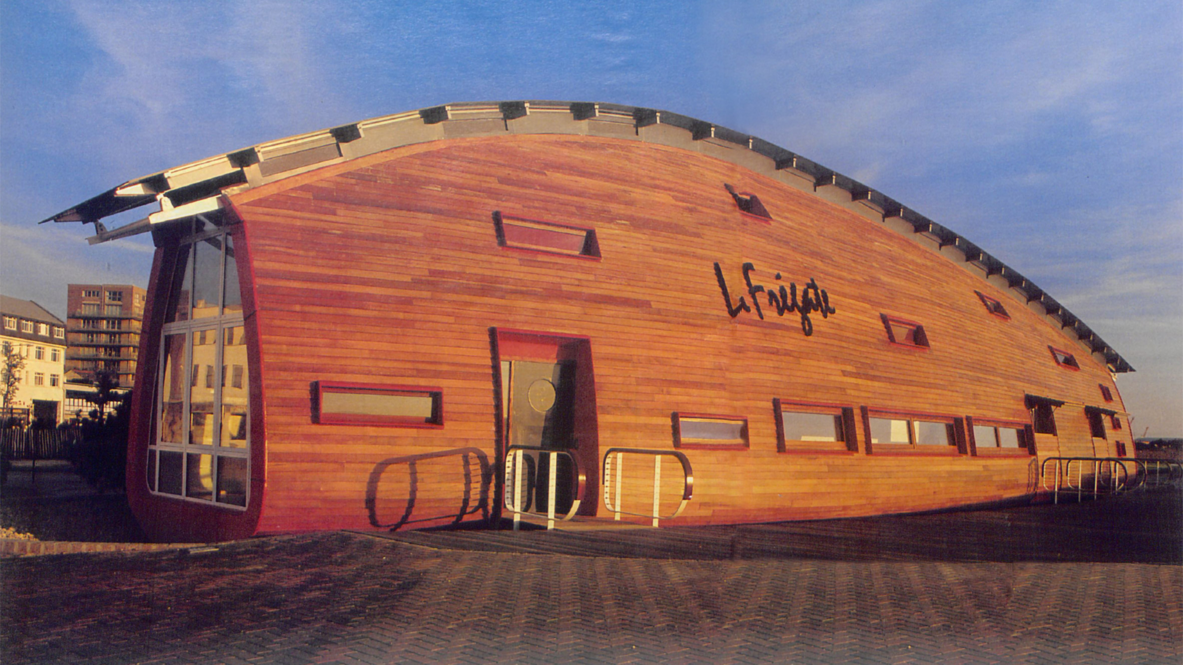 ALLDesign1's tweet card. Will Alsop's La Frègate cafe in Jersey has been granted Grade II-listed status following a campaign led by architecture charity Twentieth Century Society.