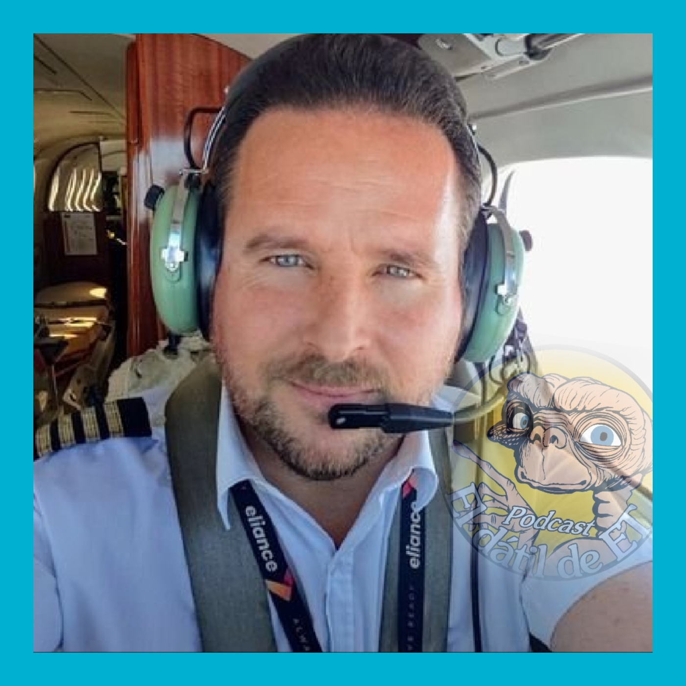 ivancp25's tweet card. Tremenda entrevista con Iván Castro Palacios, piloto aéreo y colaborador en programas de televisión como Código 10, de Radio como Espacio en Blanco y podcast como Informe Enigma, no deberías perdér...