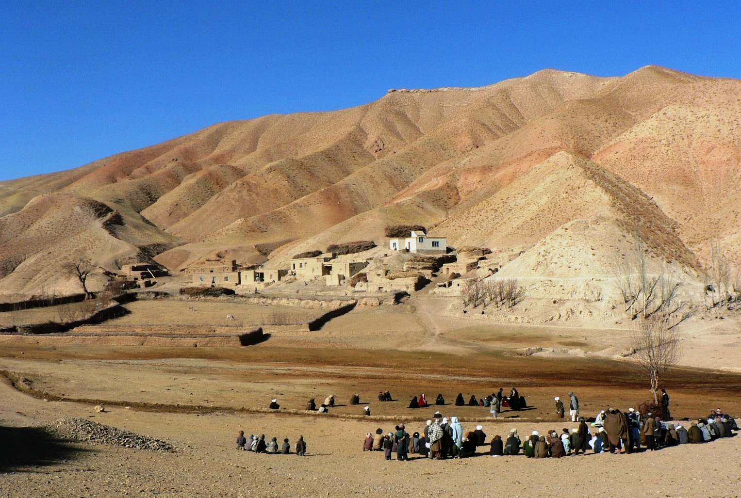 vox_dev's tweet card. Despite extensive investment in development initiatives aimed at building state legitimacy and countering insurgencies, evidence from Afghanistan suggests that such programmes can reduce violence...