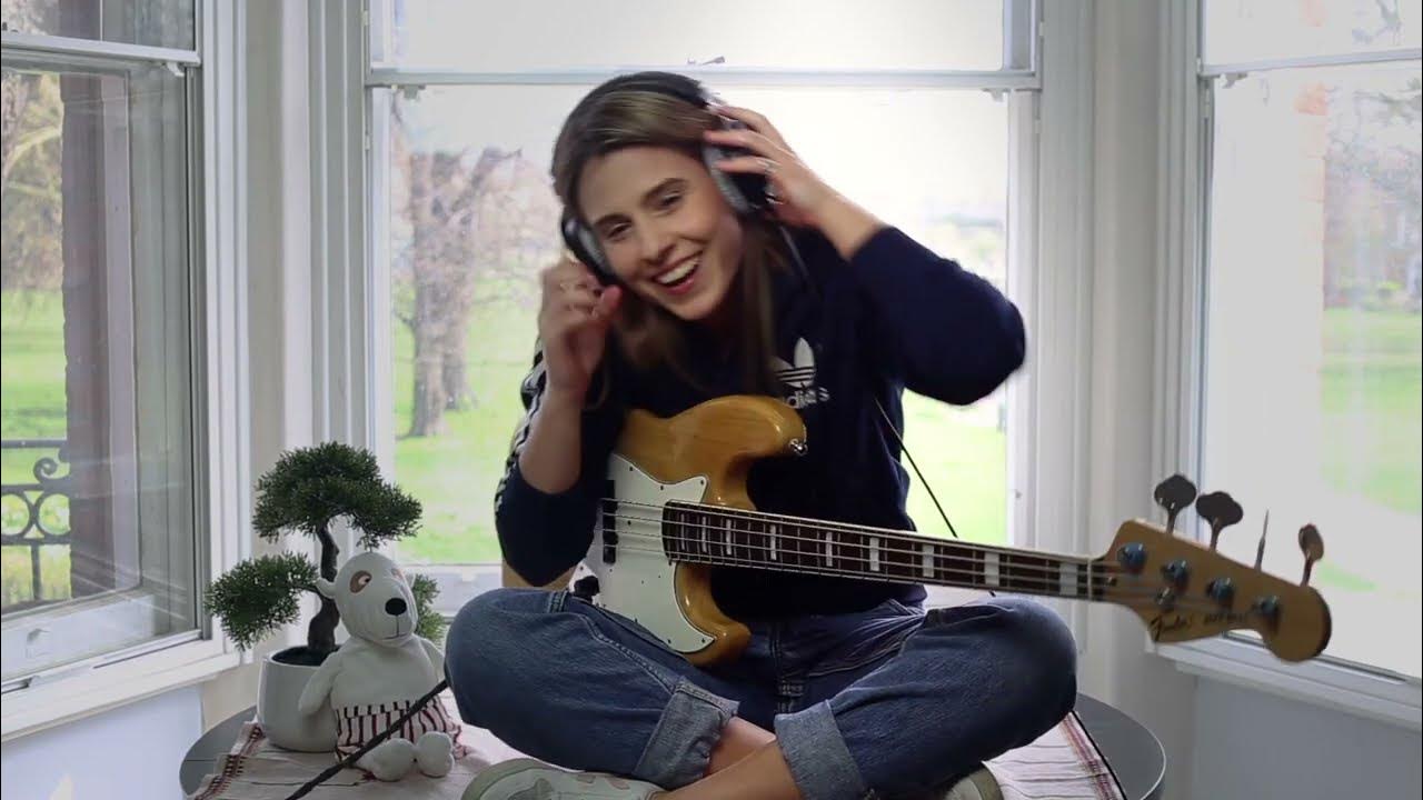 StaryKamien's tweet card. Kinga Głyk - NEVER HAD THIS MUCH FUN (Wake Me Up Before You Go-Go)