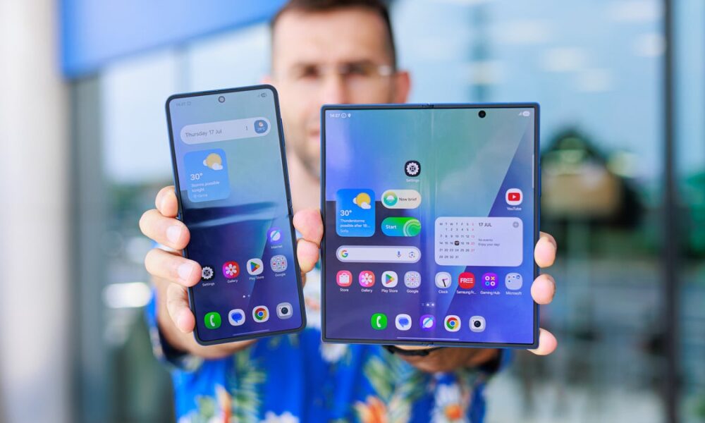 SamAndroidX's tweet card. Samsung is currently busy creating its next major software update, known as One UI 8.5. This new system is expected to launch next year with the brand-new Galaxy S26 series of devices. Exciting new...