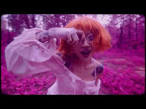 leezzarice's tweet card. yeule - Don't Be So Hard On Your Own Beauty (Official Music Video)