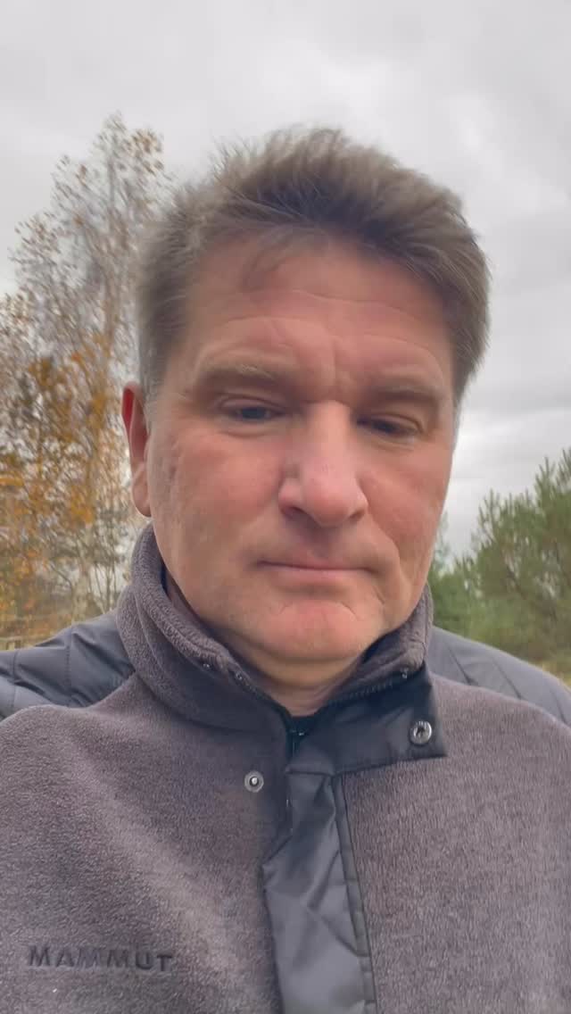 IngaSPR's tweet card. Par Stambulu.