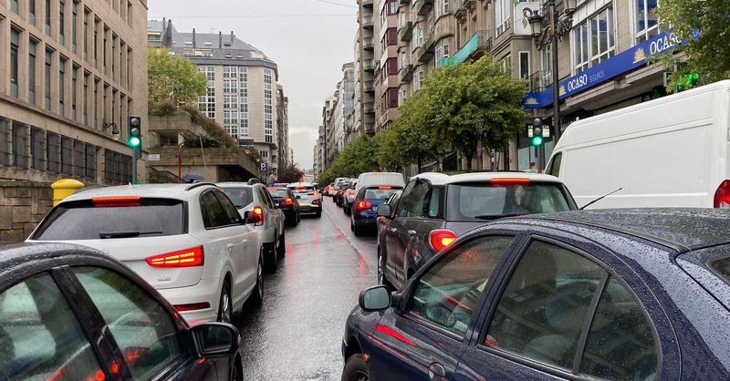 LaRegion's tweet card. Los conductores ourensanos fueron los más respetuosos con el acelerador, registrando solo 29 denuncias