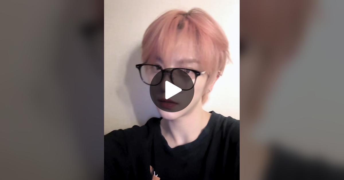 nSSign_official's tweet card. 203 likes, 10 comments. “Just one 10 Minutes #로렌스 에게 빠지게 되는 시간 ⏳💗”