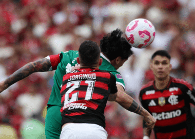 3VV's tweet card. Temos que analisar a derrota palmeirense, nesta tarde de domingo no Maracanã, sob duas perspectivas. Na primeira, missão dada é missão cumprida Depois de duas semanas de muito barulho na imprensa...