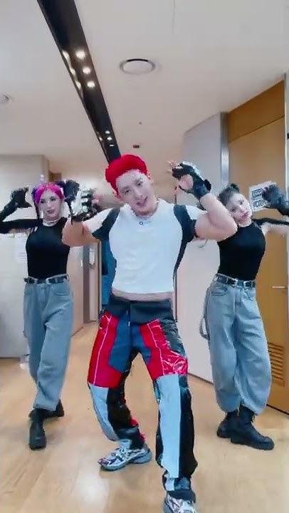 official__wonho's tweet card. 크레이지챌린지❤️‍🔥 #CRAZYchallenge #WONHO #원호 #shorts