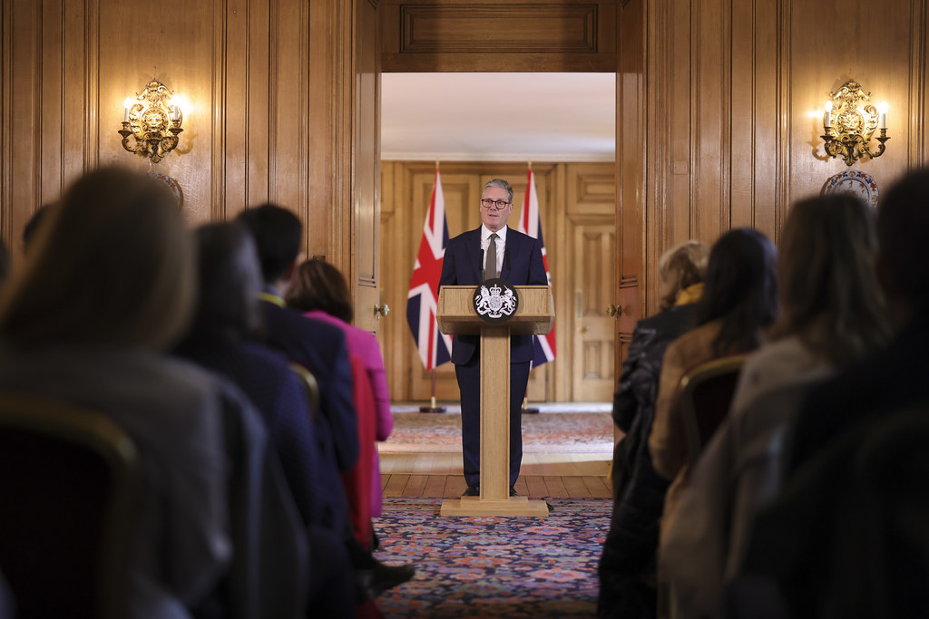 pigsonthewing's tweet card. 06/07/2024. London, United Kingdom. Prime Minister Keir Starmer holds his first press conference at 10 Downing Street. Picture by Simon Dawson / No 10 Downing Street