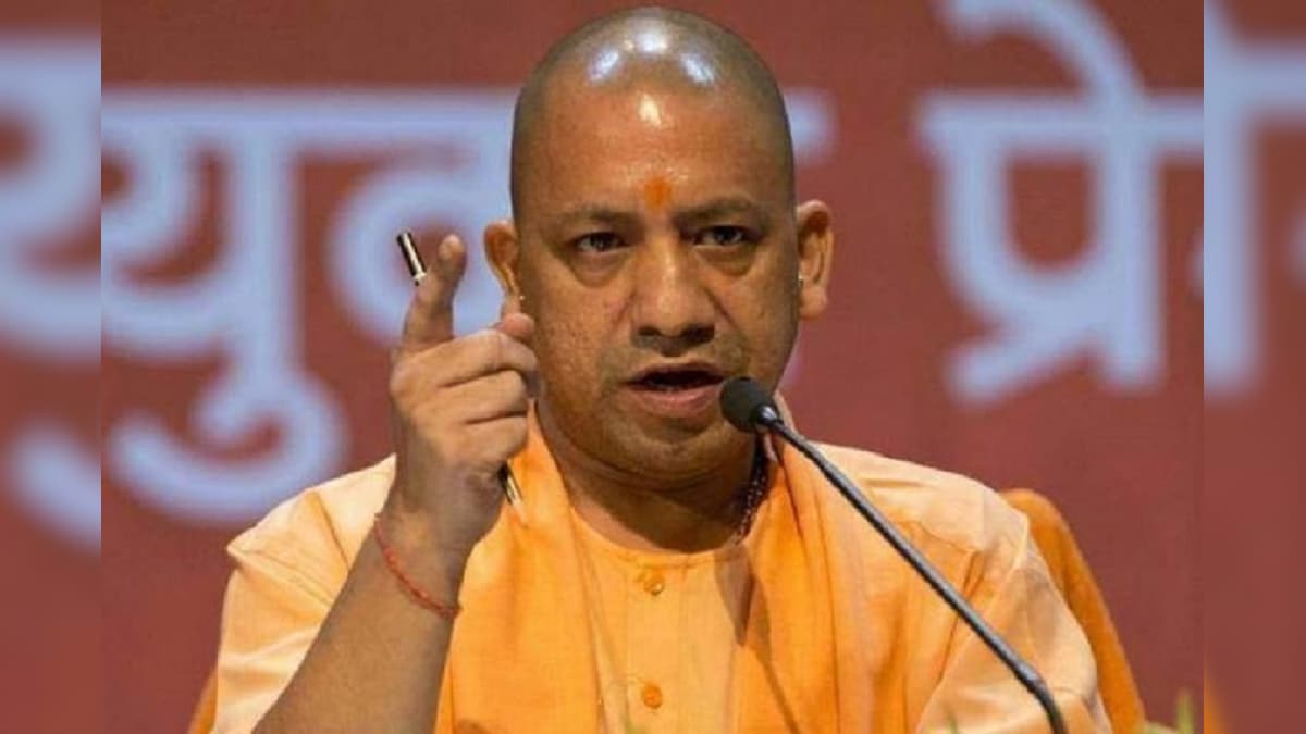 News18UP's tweet card. उत्तर प्रदेश के मुख्यमंत्री योगी आदित्यनाथ (CM Yogi Adityanath) ने भ्रष्टाचार के खिलाफ बड़ी कार्रवाई जारी है. इसी क्रम में शुक्रवार को गोरखपुर मंडल के संभागीय खाद्य नियंत्रक (RFC) राममूर्ति पांडेय को...