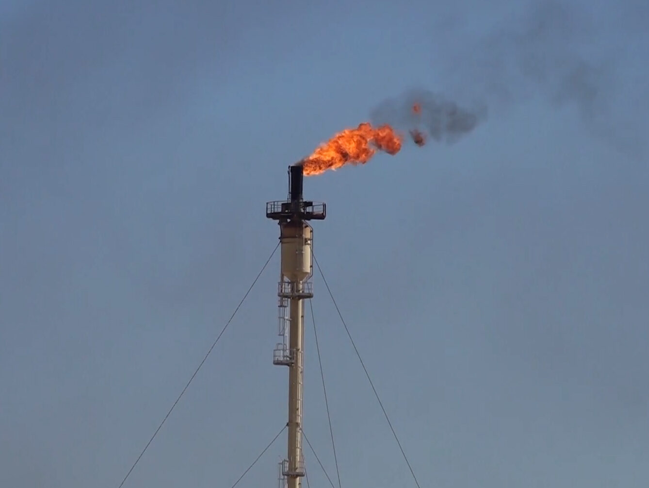 Nant_Power's tweet card. Africa's natural gas resources offer a practical solution for expanding electricity access while navigating the global energy transition.