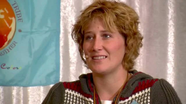 Alpha_Magic's tweet card. קישה קראודר בציריך - עם כתוביות בעברית Kiesha