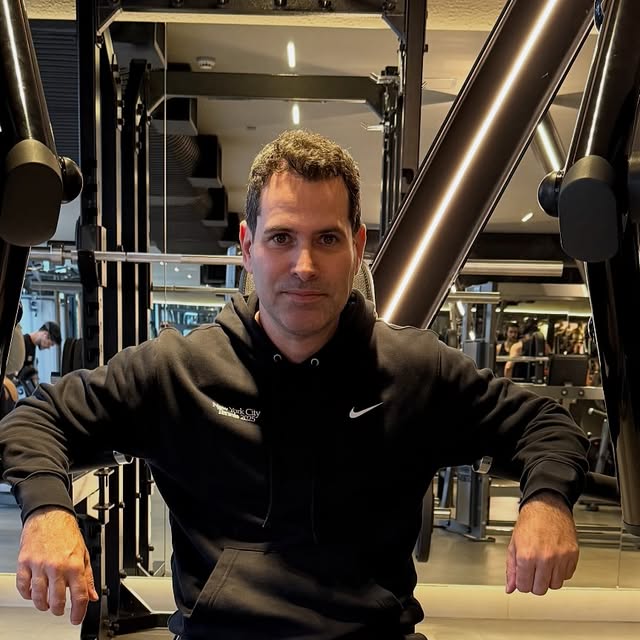 MARCIOLUI's tweet card. MARCIO LUI | Personal trainer (@marciolui) • Instagram photo