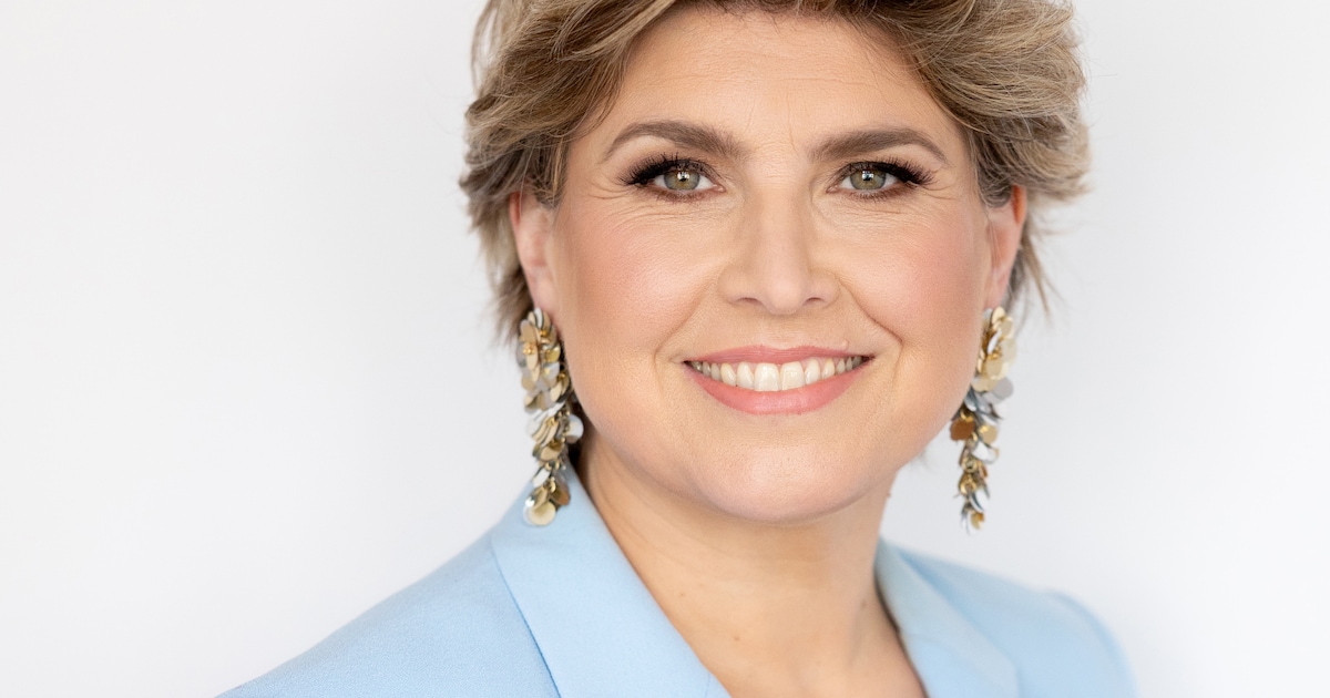 Basdevos's tweet card. Er is één onderwerp dat ze deze dagen mijdt, schrijft Angela de Jong. Anders staat ze zo weer een uur te luisteren naar die schuimbekkende kennis, collega of buurman die vindt dat Jesse Klaver in het...