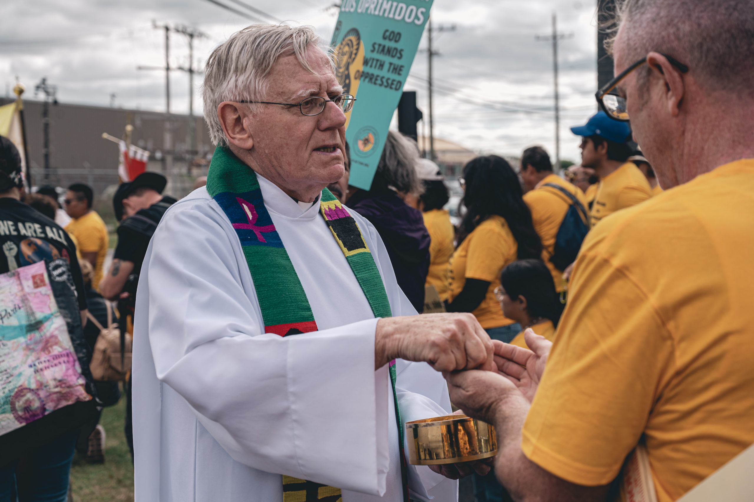 ClarkeAtAmerica's tweet card. Jesuits and other Catholic and Christian clergy were turned back by ICE when they tried to bring the Eucharist to detained immigrants in Broadview, Ill.