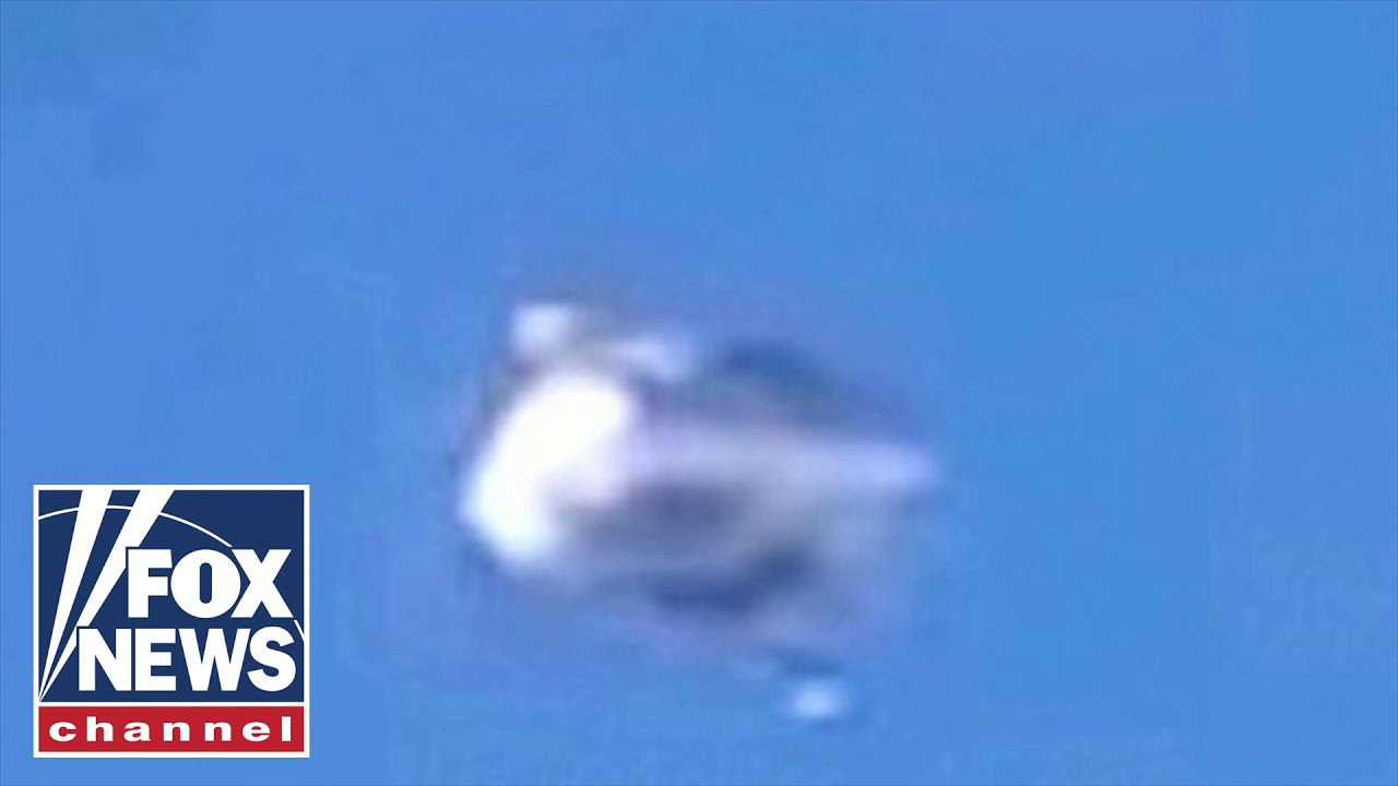 MansterFilms's tweet card. Navy spots pyramid-shaped UFOs on video, Pentagon confirms