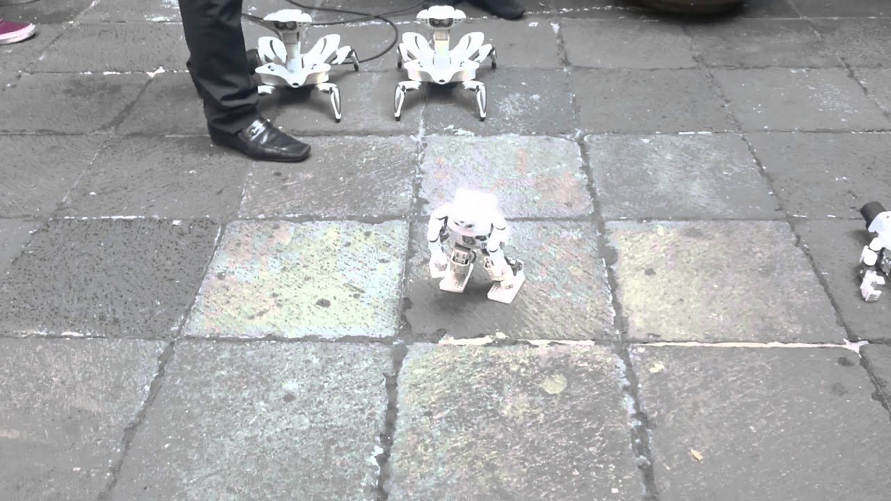 BioRoboticESCOM's tweet card. Coreografía Chappie -- You & I - Crystal Fighters