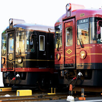 tangorailway's tweet card. 丹鉄の観光列車「丹後くろまつ号・丹後あかまつ号・丹後あおまつ号」