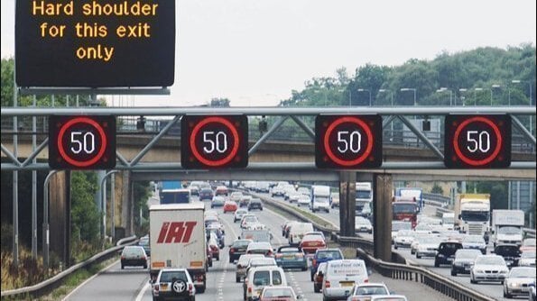 loopylee2009's tweet card. Scrap dangerous 'smart motorways'